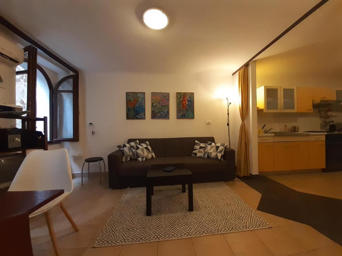Apartment Zdenac Rovinj Exterior photo